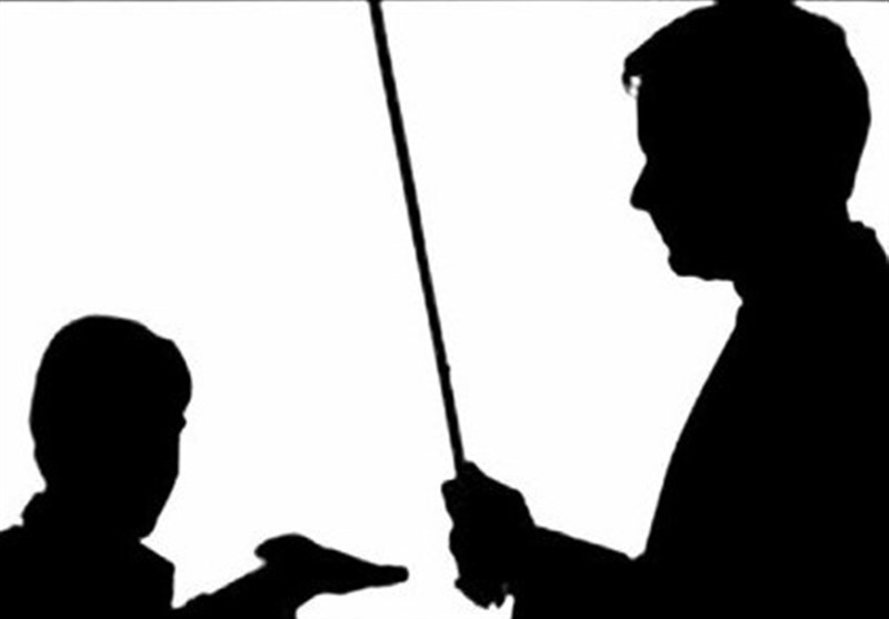 بینی شکسته و پرده گوش پاره؛ تنبیه دانش‌آموز توسط مدیر به‌خاطر یک شوخی